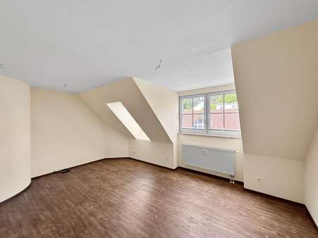 Kinder- Arbeitszimmer Kinder- Arbeitszimmer - Maisonette-Wohnung in 97299 Zell mit 87m² kaufen