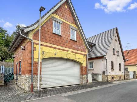 Außenansicht - Einfamilienhaus in 97274 Leinach mit 219m² kaufen