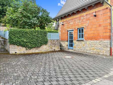 Außenstellplätze - Einfamilienhaus in 97274 Leinach mit 219m² kaufen