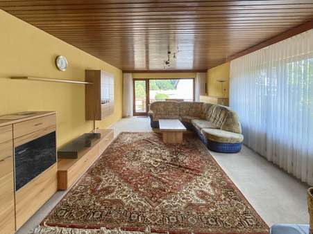 EG Wohnen EG Wohnen - Zweifamilienhaus in 97833 Frammersbach mit 190m² kaufen