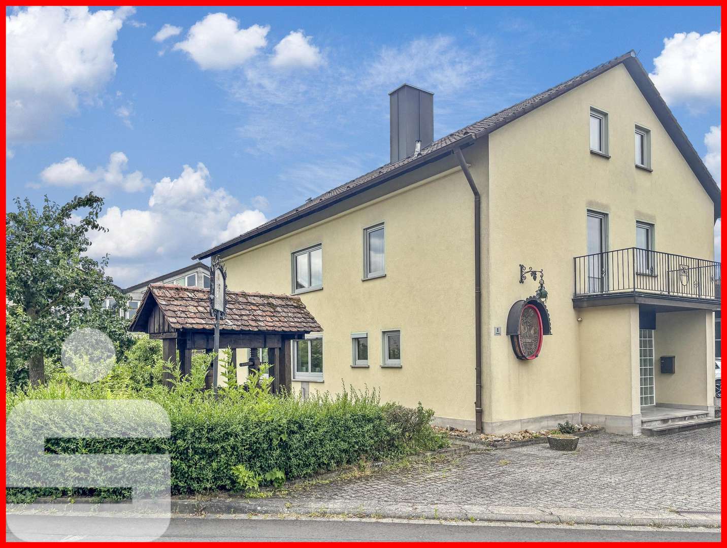Hausansicht Seite Hausansicht Seite - Weinbau in 97286 Sommerhausen mit 200m² kaufen