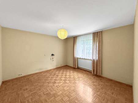 EG Schlafzimmer - Einfamilienhaus in 97342 Obernbreit mit 145m² kaufen