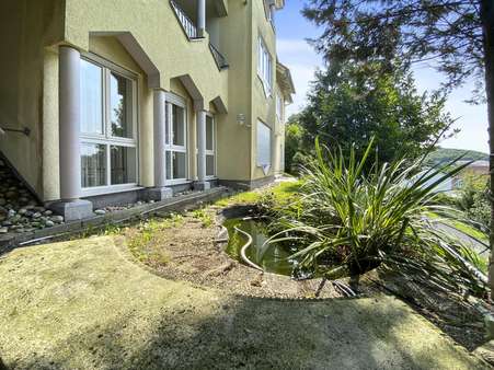 Vor dem Haus - Einfamilienhaus in 97737 Gemünden mit 232m² kaufen