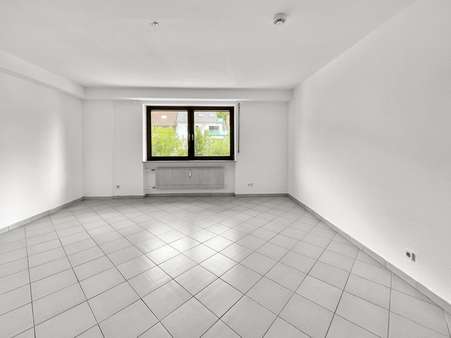 Zimmer - Erdgeschosswohnung in 97236 Randersacker mit 33m² kaufen