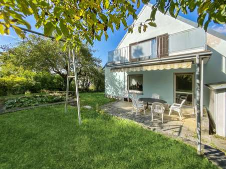 Terrasse und Balkon Südseite - Einfamilienhaus in 97074 Würzburg mit 183m² kaufen