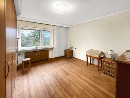 UG Zimmer - Mehrfamilienhaus in 97318 Kitzingen mit 313m² kaufen