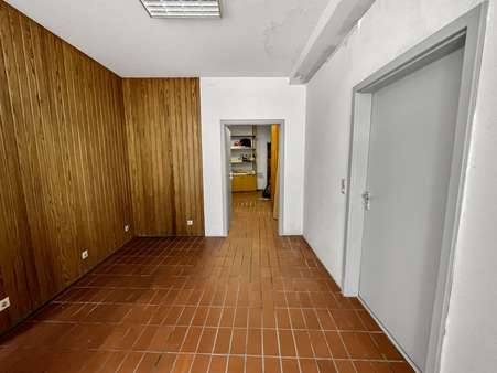 Diele EG - Stadthaus in 97318 Kitzingen mit 300m² kaufen