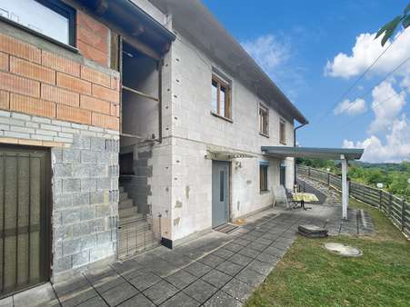 Eingang zur Einliegerwohnung - Einfamilienhaus in 97846 Partenstein mit 170m² kaufen