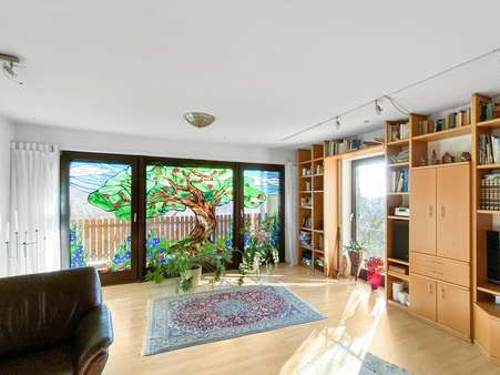 Wohnzimmer Obergeschoss Wohnzimmer Obergeschoss - Einfamilienhaus in 97230 Estenfeld mit 278m² kaufen