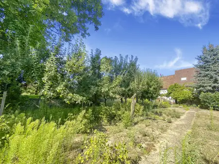 Sonnig wohnen mit großem Garten