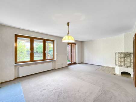 Gemütliches Wohnzimmer - Reihenmittelhaus in 97076 Würzburg mit 117m² kaufen