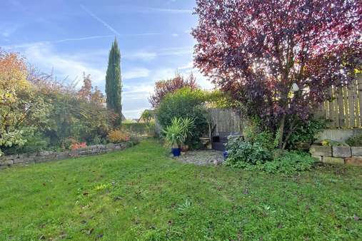 Garten - Einfamilienhaus in 97334 Sommerach mit 234m² kaufen