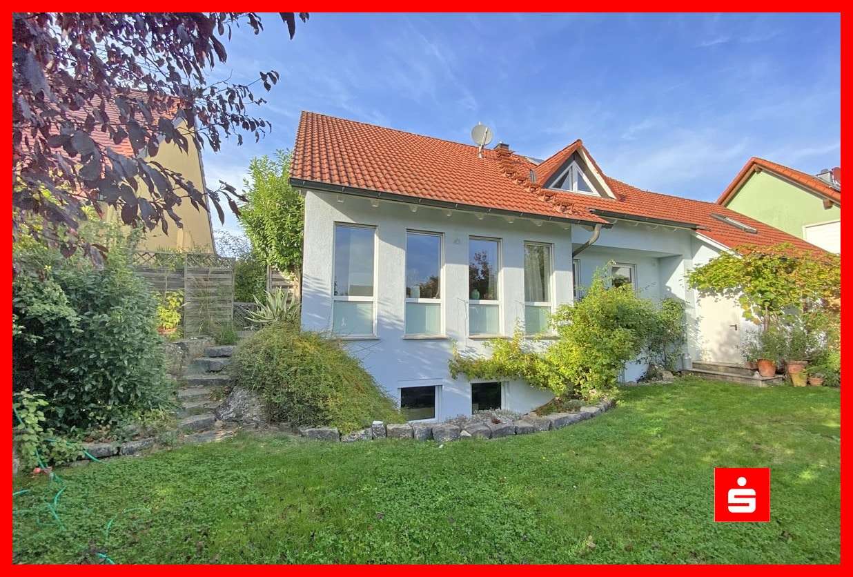 Hausansicht vom Garten - Einfamilienhaus in 97334 Sommerach mit 234m² kaufen