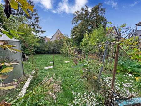 Außenansicht  - Grundstück in 97074 Würzburg mit 800m² kaufen