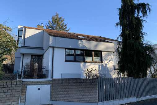 Eingangsbereich - Einfamilienhaus in 97421 Schweinfurt mit 230m² kaufen