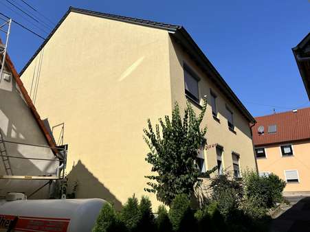 Südostansicht - Zweifamilienhaus in 97461 Hofheim mit 275m² kaufen