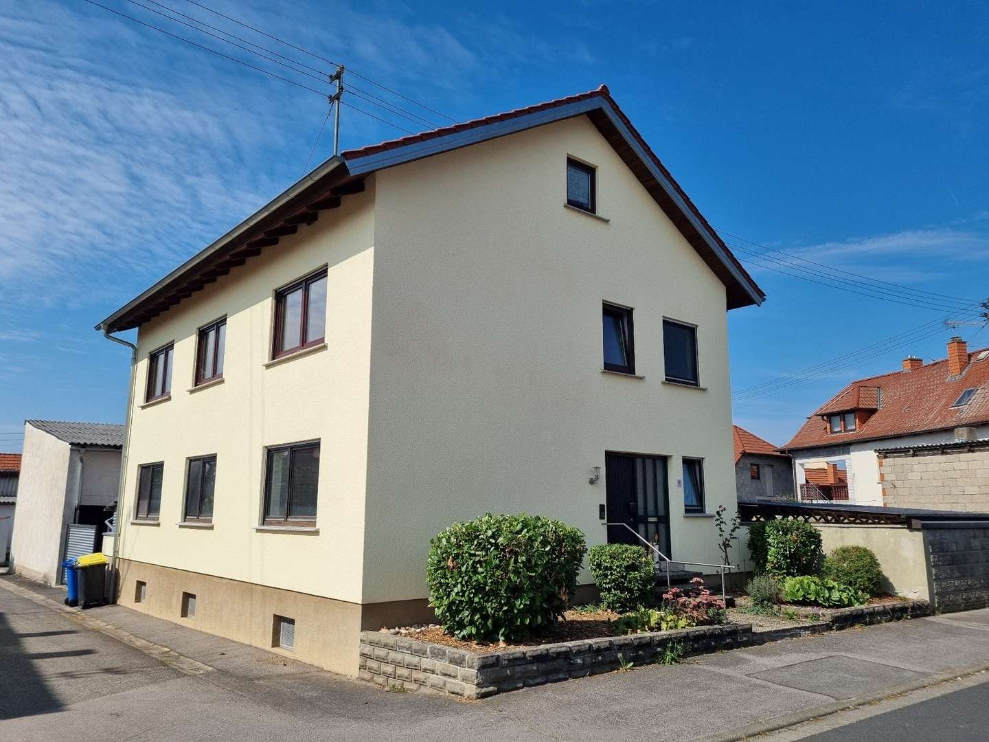 Ost Ansicht - Einfamilienhaus in 97461 Hofheim mit 175m² kaufen