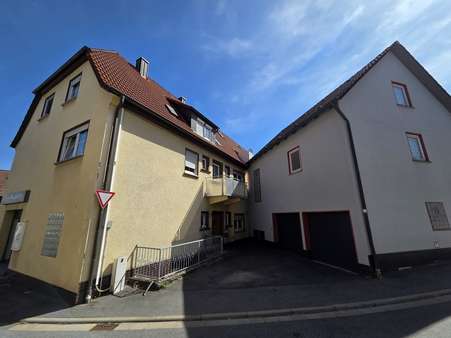 Haus + Nebengebäude - Mehrfamilienhaus in 96126 Maroldsweisach mit 300m² kaufen