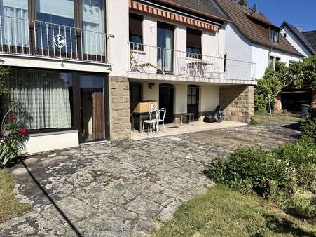 große Terrasse & Balkon - Einfamilienhaus in 97475 Zeil mit 155m² kaufen