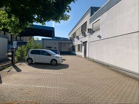 befestigte Stellplätze im Hof - Werkstatt in 97424 Schweinfurt mit 745m² günstig kaufen