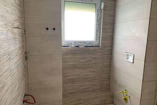 WC Erdgeschoss - Einfamilienhaus in 97440 Werneck mit 150m² kaufen
