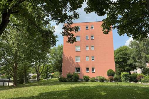 Ansicht Süd - Erdgeschosswohnung in 97422 Schweinfurt mit 80m² kaufen