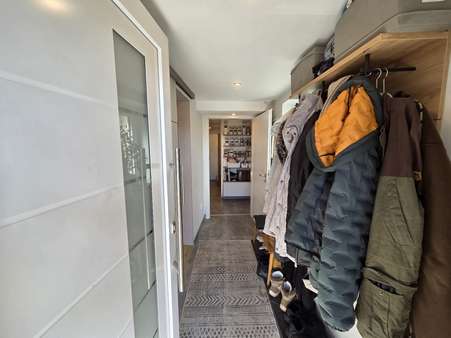 Eingangsbereich EG - Doppelhaushälfte in 97496 Burgpreppach mit 80m² kaufen