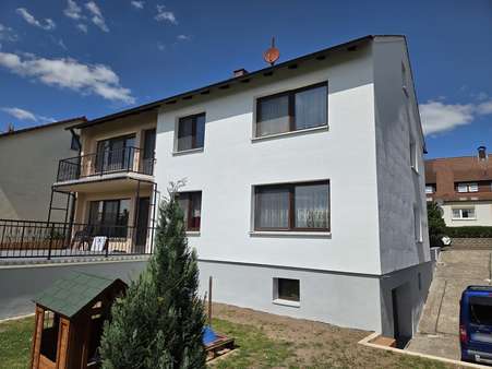 Süd-Ost Ansicht - Zweifamilienhaus in 96106 Ebern mit 190m² kaufen