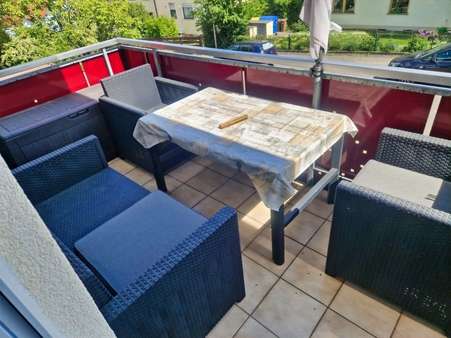sonnig gelegener Balkon - Etagenwohnung in 96106 Ebern mit 74m² kaufen