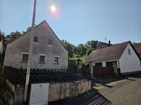 West Ansicht - Grundstück in 97437 Haßfurt mit 2539m² kaufen