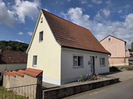 Nord-Ost Ansicht - Einfamilienhaus in 97514 Oberaurach mit 110m² kaufen