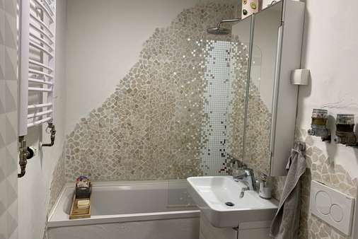 Badezimmer Badezimmer - Erdgeschosswohnung in 97424 Schweinfurt mit 79m² kaufen