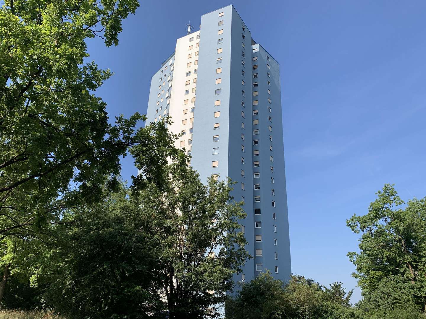 Hausansicht - Etagenwohnung in 97422 Schweinfurt mit 72m² kaufen