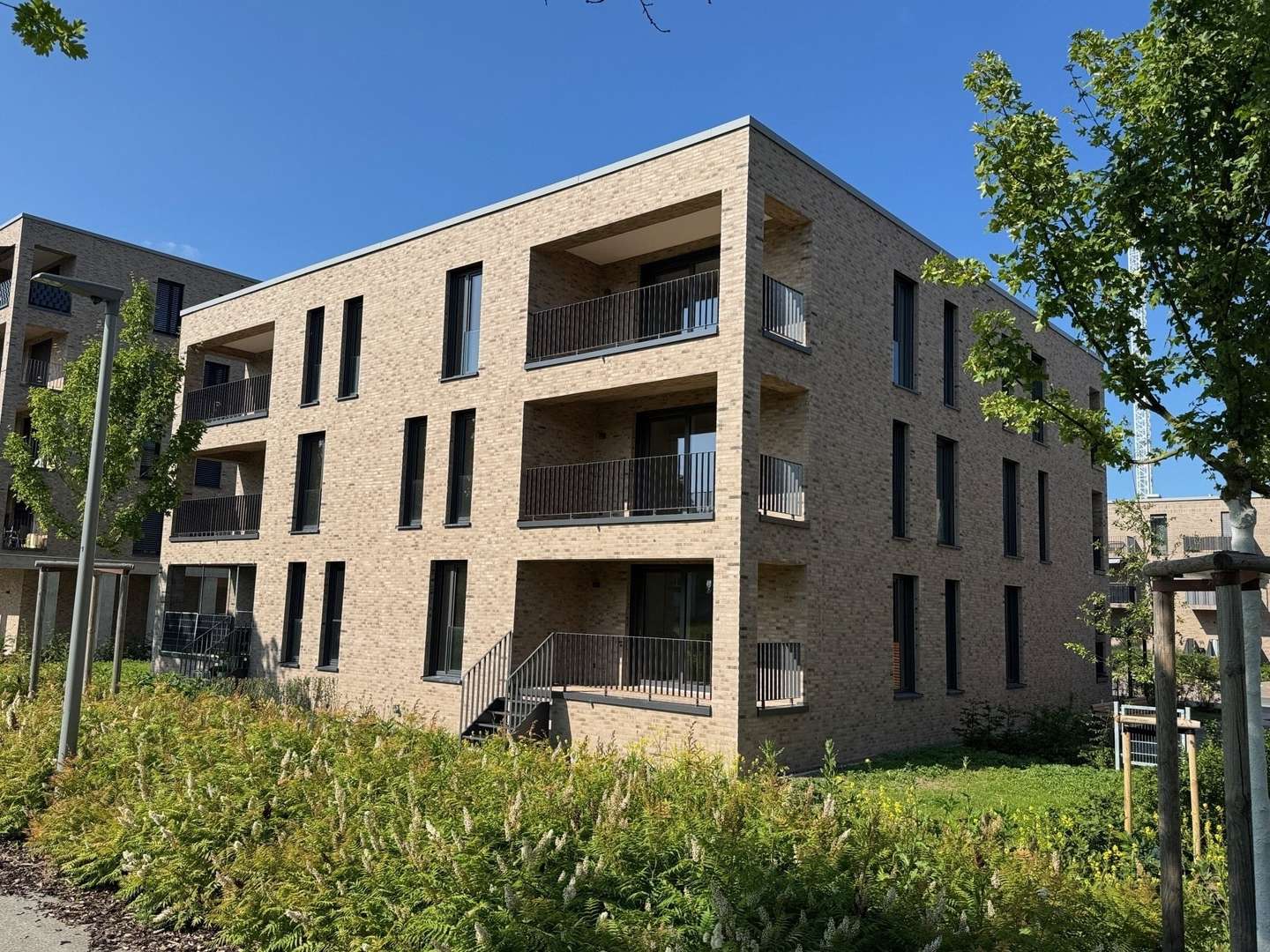 Ansicht Süd-Ost Ansicht Süd-Ost - Etagenwohnung in 97424 Schweinfurt mit 62m² kaufen