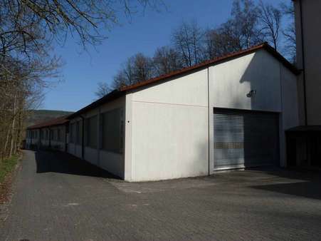 Westansicht mit Anlieferung - Werkstatt in 96179 Rattelsdorf mit 1655m² kaufen