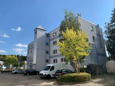 Ansicht West - Bürohaus in 98544 Zella-Mehlis mit 1545m² als Kapitalanlage kaufen