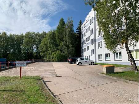 Parkplatz - Bürohaus in 98544 Zella-Mehlis mit 1545m² als Kapitalanlage kaufen
