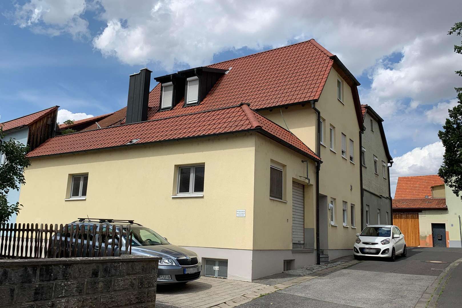 Hausansicht - Einfamilienhaus in 97488 Stadtlauringen mit 172m² kaufen
