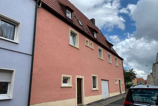 Außenansicht - Mehrfamilienhaus in 97469 Gochsheim mit 381m² kaufen
