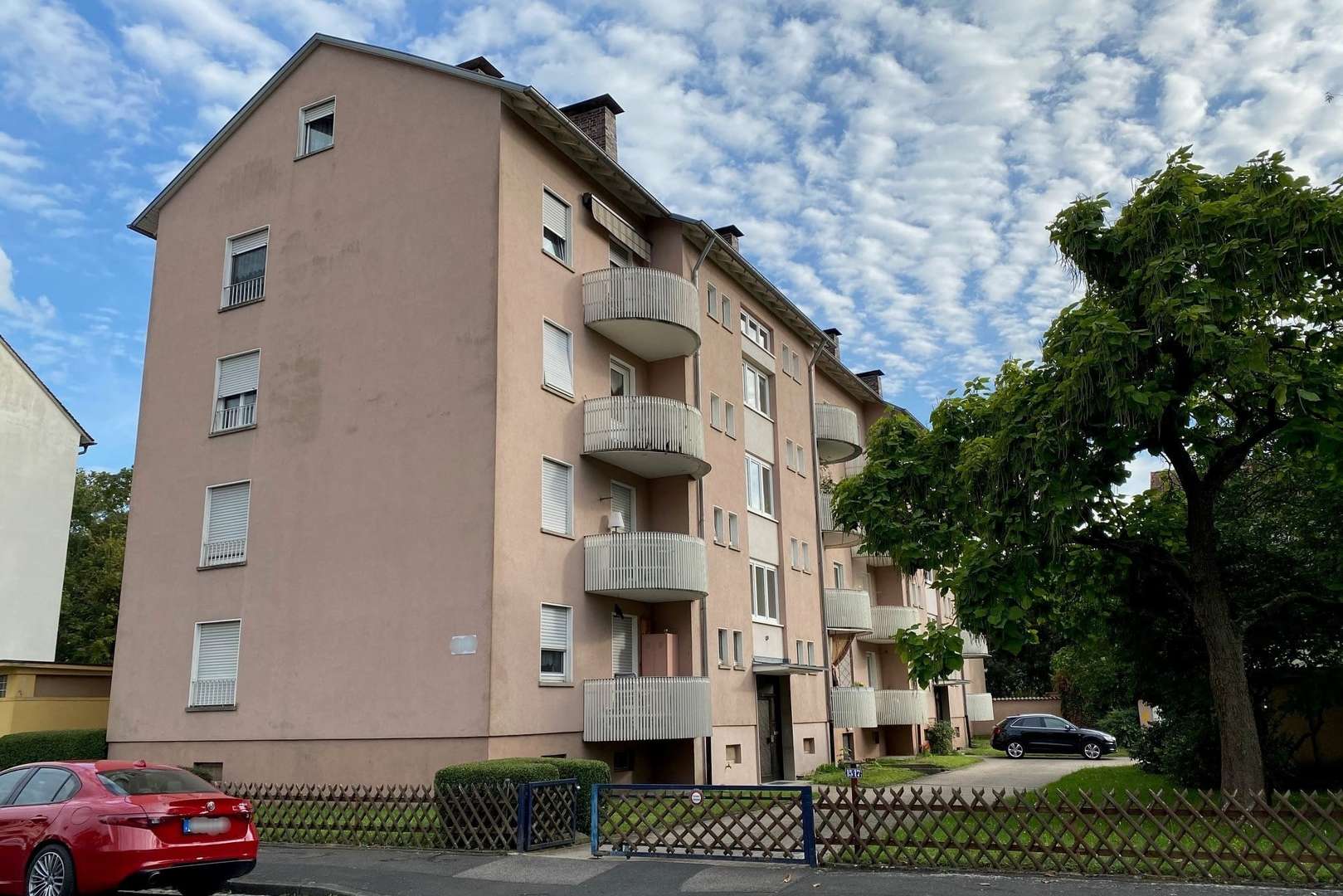 Ansicht Nord/West - Maisonette-Wohnung in 97424 Schweinfurt mit 80m² kaufen