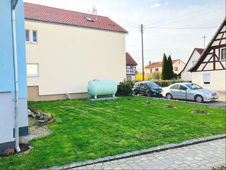 Ansicht der Gartenfläche - Einfamilienhaus in 97461 Hofheim mit 125m² kaufen