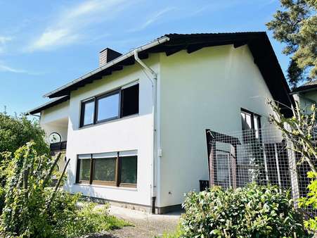 Ansicht des Hauses - Einfamilienhaus in 97500 Ebelsbach mit 225m² kaufen