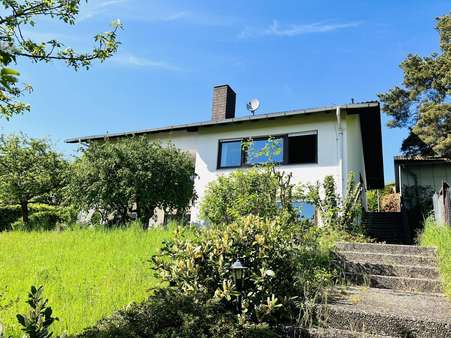 .... und von viel Grün umgeben - Einfamilienhaus in 97500 Ebelsbach mit 225m² kaufen