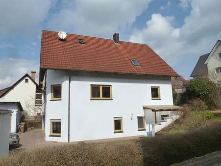 Südansicht des Hauses - Einfamilienhaus in 96106 Ebern mit 200m² kaufen