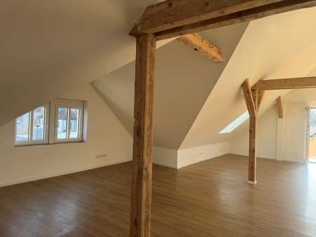 Wohnen -Essen - Dachgeschosswohnung in 97688 Bad Kissingen mit 82m² mieten