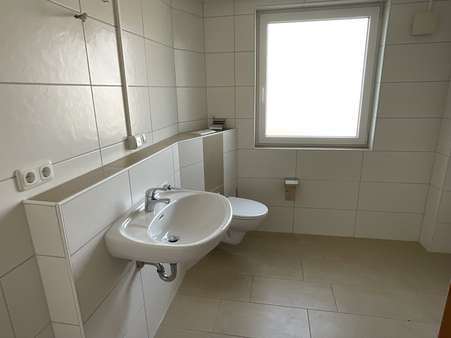Bad UG Bad UG - Einfamilienhaus in 97702 Münnerstadt mit 125m² kaufen