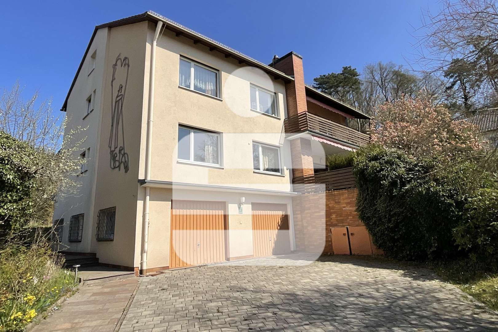 Außenansicht - Zweifamilienhaus in 97688 Bad Kissingen mit 256m² kaufen