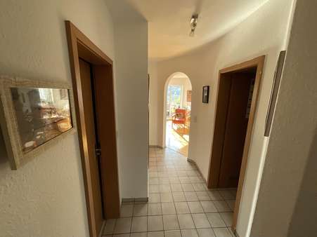 Flur - Erdgeschosswohnung in 97769 Bad Brückenau mit 51m² als Kapitalanlage kaufen