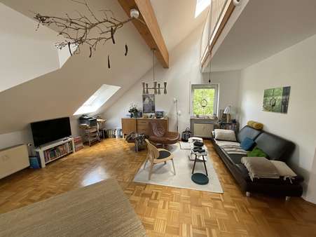 Wohnzimmer - Maisonette-Wohnung in 97769 Bad Brückenau mit 79m² als Kapitalanlage kaufen