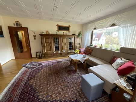 Wohnzimmer - Einfamilienhaus in 97769 Bad Brückenau mit 176m² kaufen